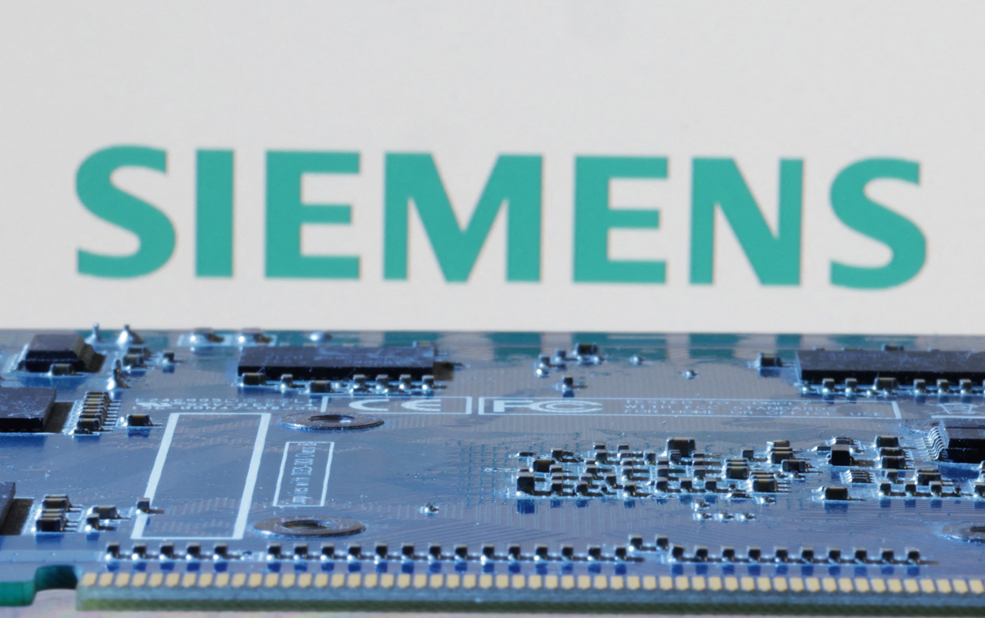 米、対中半導体ソフト規制を解除　独シーメンスに通知＝報道