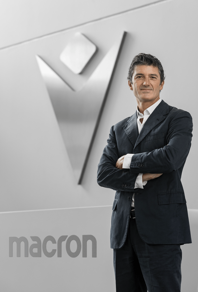 マクロンCEOジャンルカ・パヴァネッロ