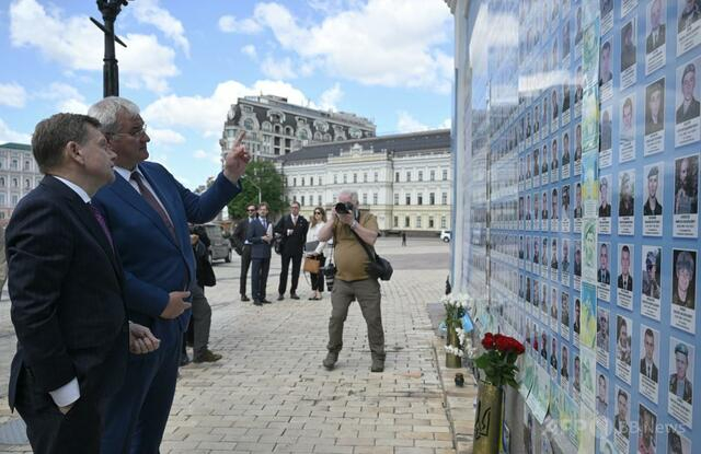 プーチン氏はウクライナ全土を「征服」したい キーウ訪問のドイツ外相