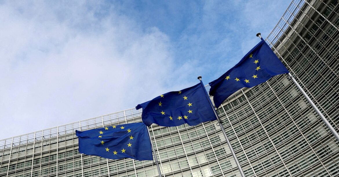 ＥＵ、対米報復関税措置を6カ月間停止へ　枠組み合意踏まえ | ロイター
