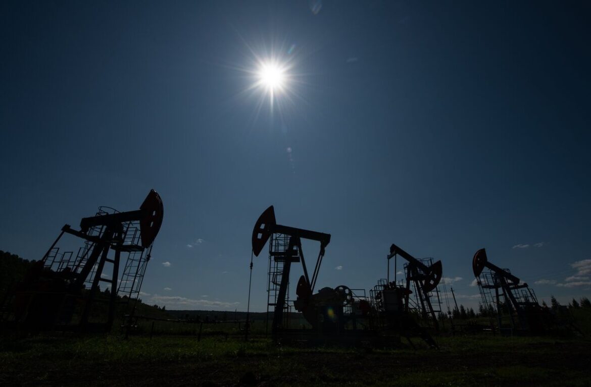 トランプ氏、対インド関税「大幅」引き上げへ-ロシア産原油購入で – Bloomberg トランプ氏、対インド関税「大幅」引き上げへ-ロシア産原油購入で - Bloomberg