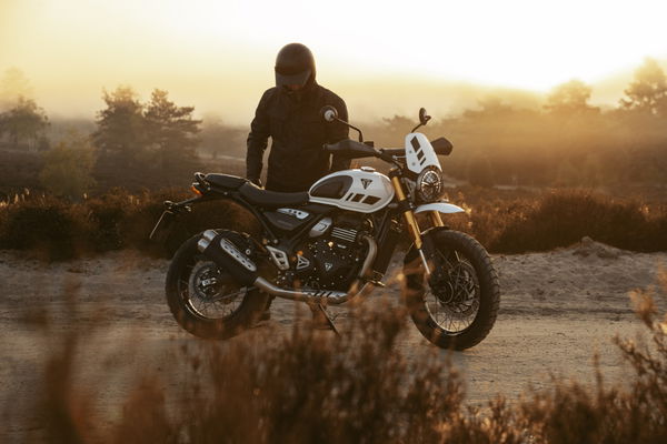 Triumph Scrambler 400 XC