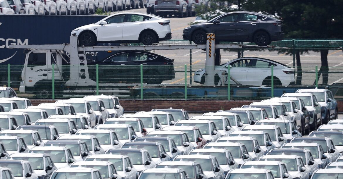 韓国、米自動車関税引き下げ時期は未定　さらなる協議必要と産業相 | ロイター