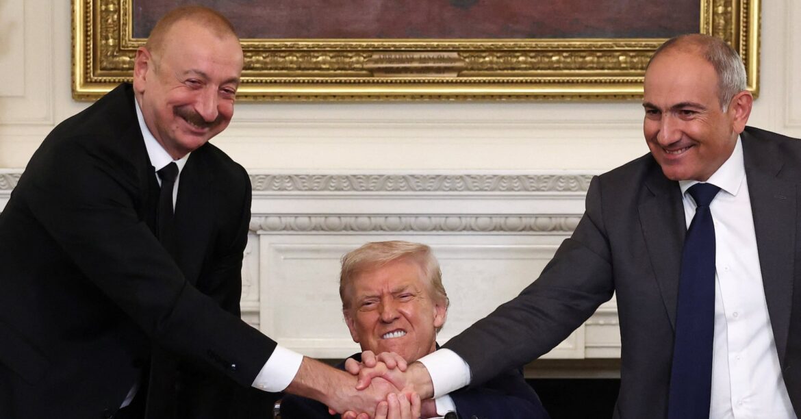 イラン、「トランプ回廊」を警戒 ロシアも懸念 | ロイター イラン、「トランプ回廊」を警戒 ロシアも懸念 | ロイター