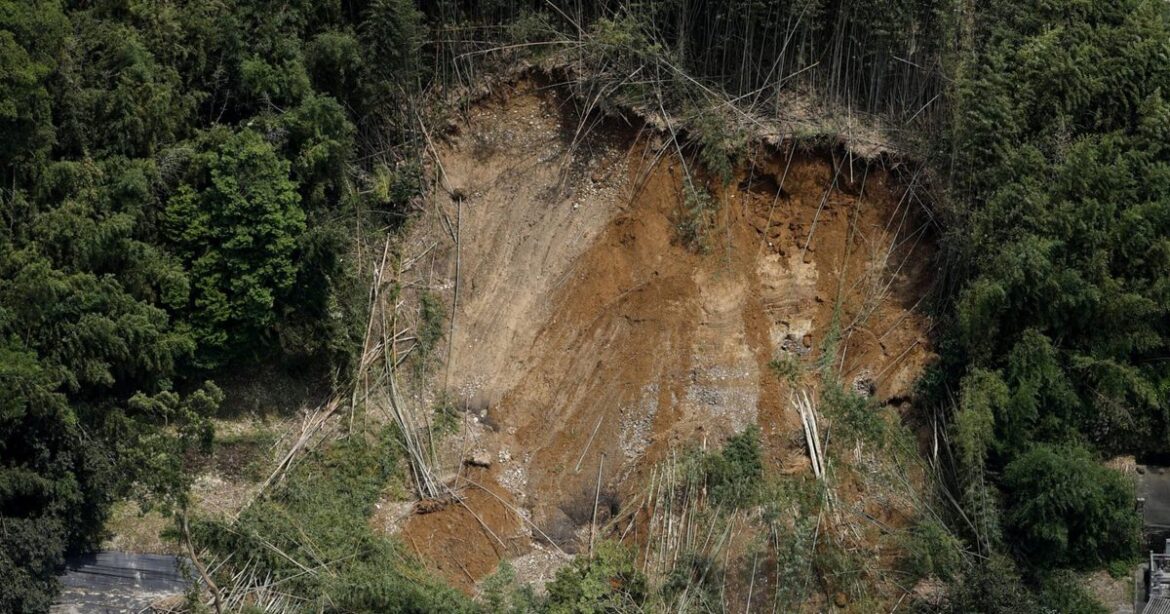 大雨、熊本2人死亡 2県で4人行方不明か – 琉球新報デジタル 大雨、熊本2人死亡 2県で4人行方不明か - 琉球新報デジタル