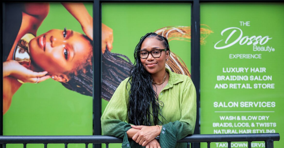 アングル:黒人向け美容業界にトランプ関税の打撃、ウィッグやエクステの大半は中国・ベトナム製 | ロイター アングル:黒人向け美容業界にトランプ関税の打撃、ウィッグやエクステの大半は中国・ベトナム製 | ロイター