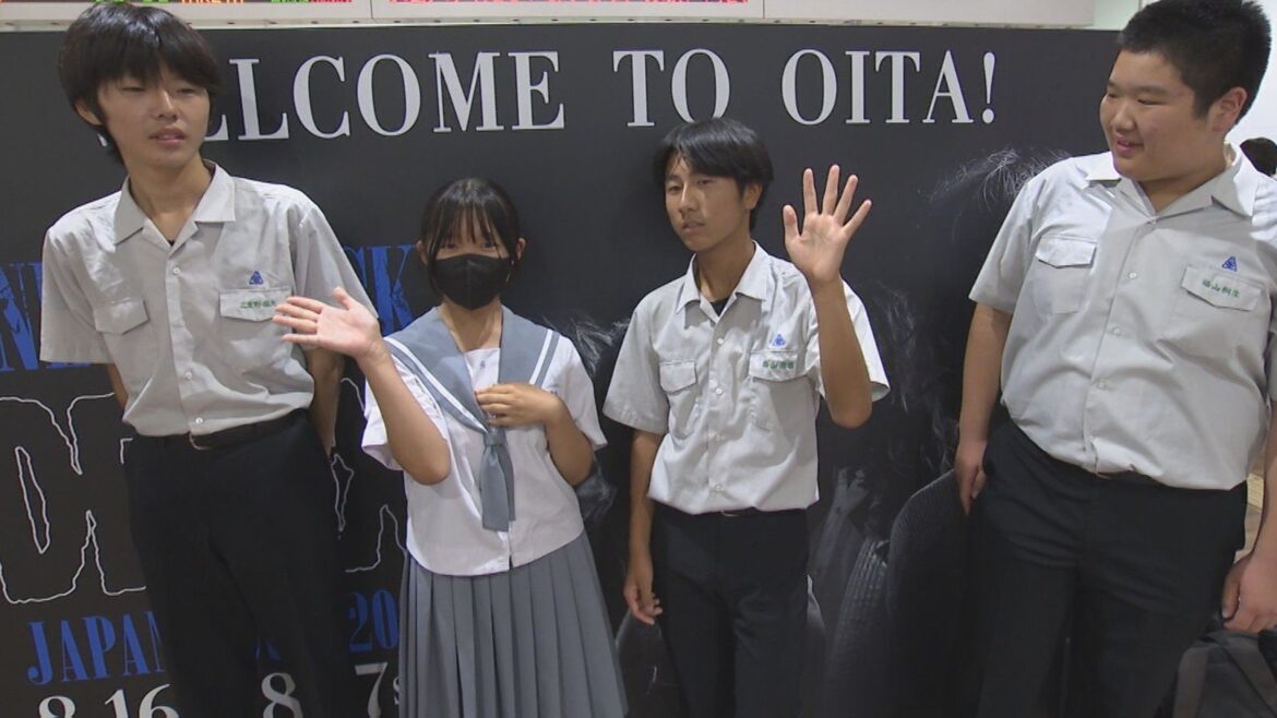 ONE OK ROCK大分公演迫る 「予約がバーっと入ってきた」ホテル宿泊料金倍近くアップも満室続出　交通対策も強化（OBS大分放送） - Yahoo!ニュース