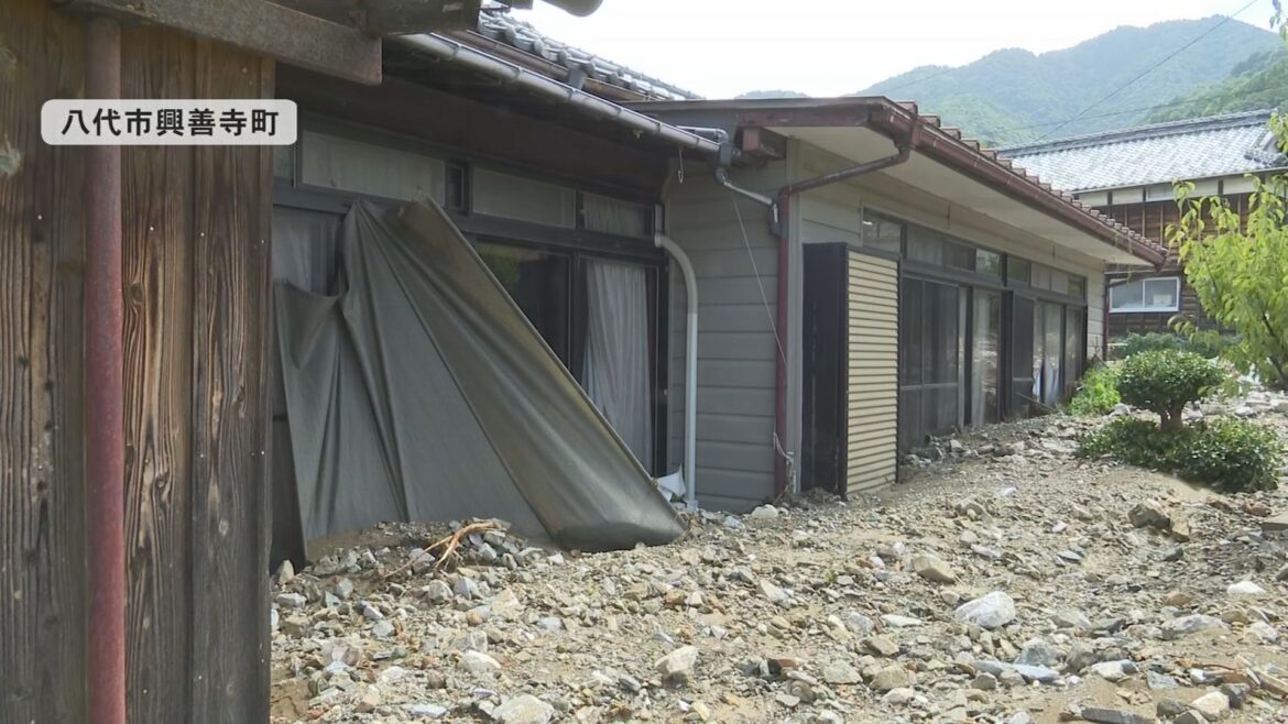 【記録的大雨】石破首相が『激甚災害』指定の方針 熊本県内で死者4人・安否不明者1人 発災から1週間で家屋被害4139件に車の被害1865件（FNNプライムオンライン） - Yahoo!ニュース - Yahoo!ニュース