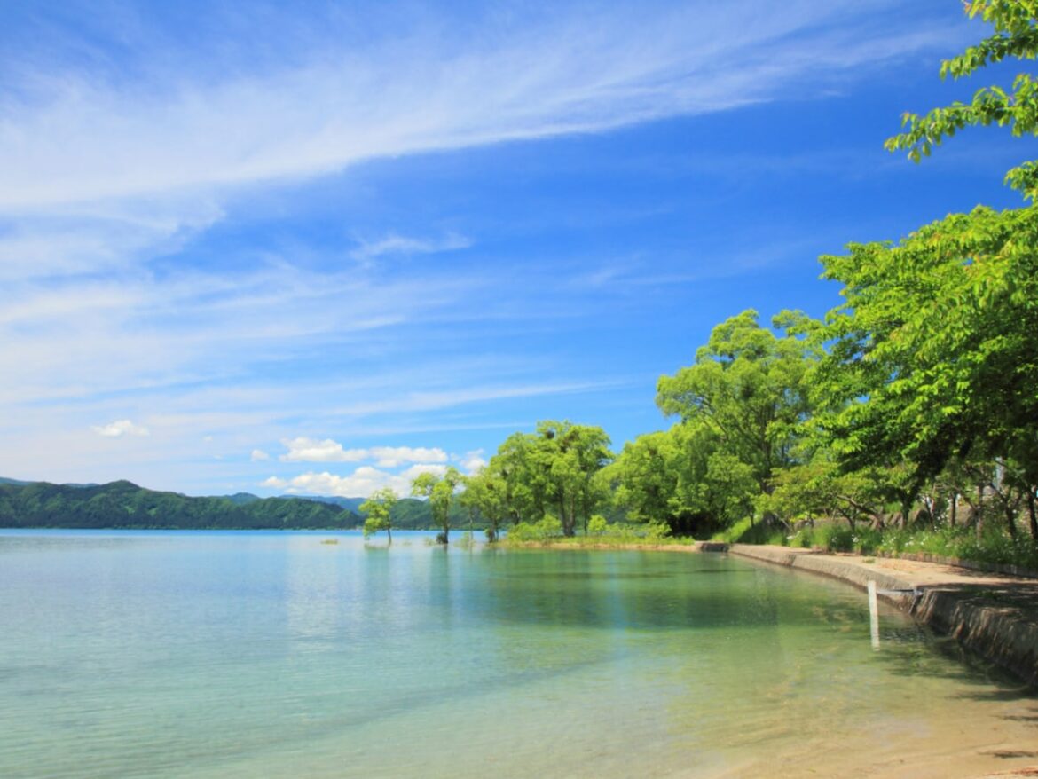 夏に行きたい「秋田県の絶景ドライブスポット」ランキング！ 2位「田沢湖畔周遊ルート」、僅差の1位は？ - All About ニュース