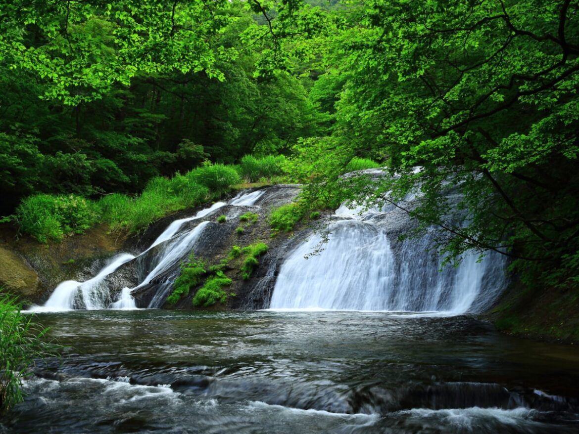 岩手県で「夏に行きたい滝」ランキング! 2位「釜淵の滝」を抑えた、圧倒的1位は?【2025年調査】 – All About ニュース 岩手県で「夏に行きたい滝」ランキング! 2位「釜淵の滝」を抑えた、圧倒的1位は?【2025年調査】 - All About ニュース