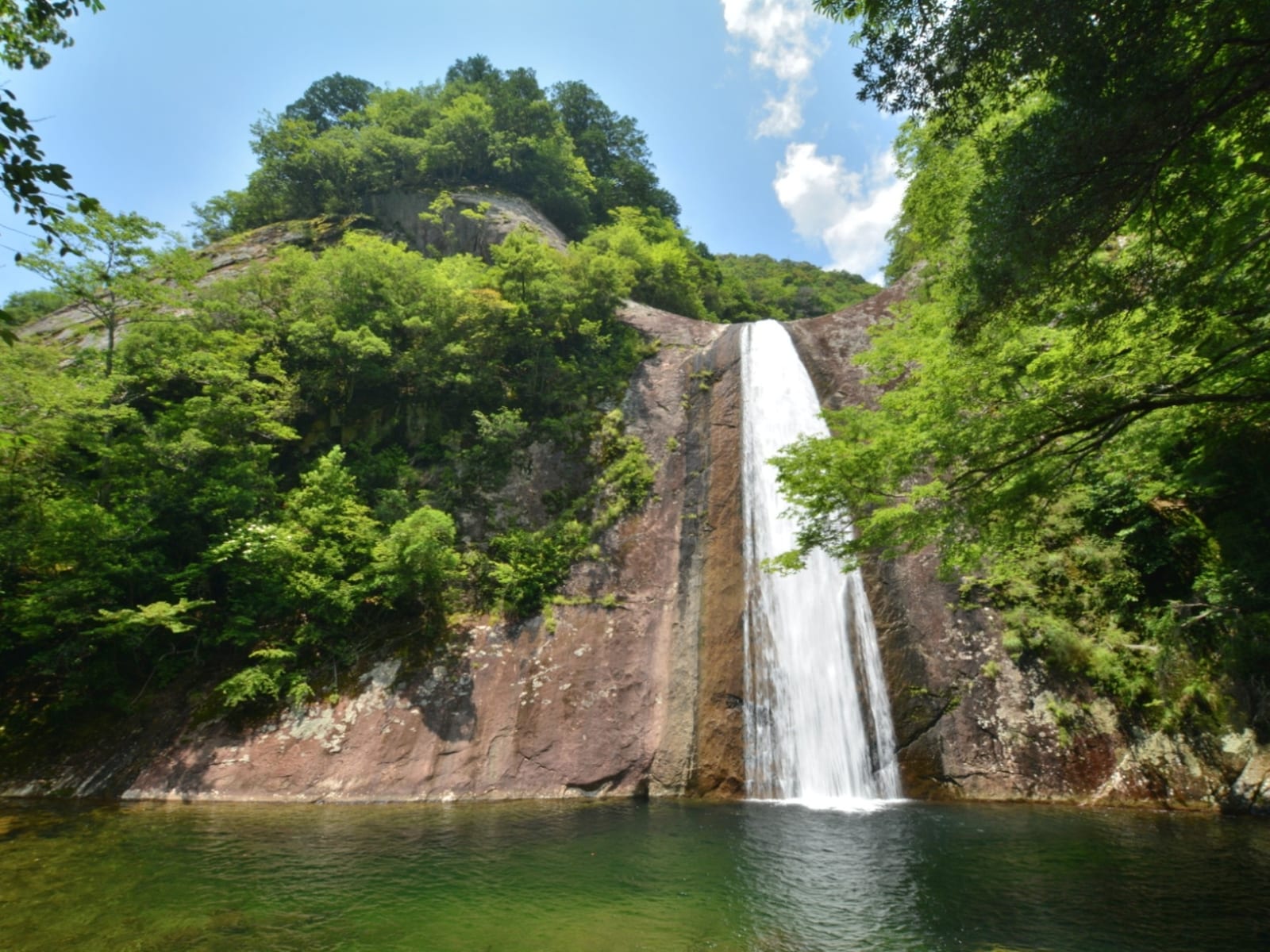 「夏に行きたい滝」ランキング
