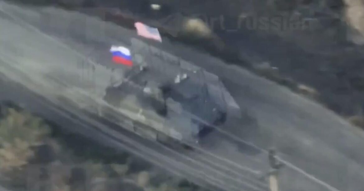 ロシア軍はウクライナで私たちの旗を掲げることによってトランプに感謝します