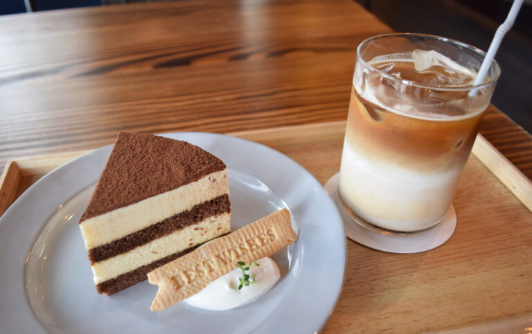 【BEST WISHES】カフェと音楽が繋がるお店がオープン│LOG OITA 【BEST WISHES】カフェと音楽が繋がるお店がオープン│LOG OITA