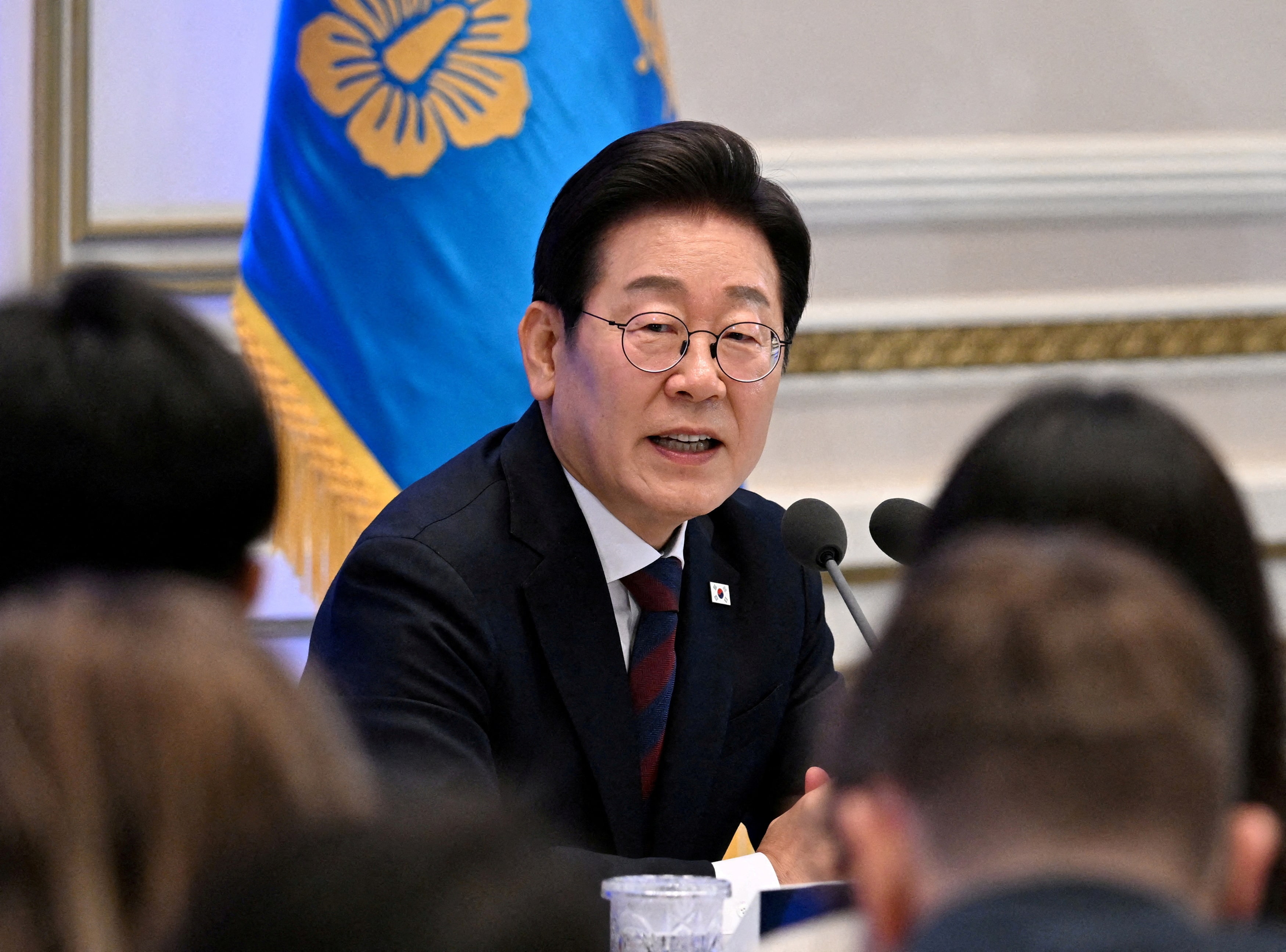 米韓首脳会談、米軍駐留費など議題に　韓国は核燃料再処理提起か