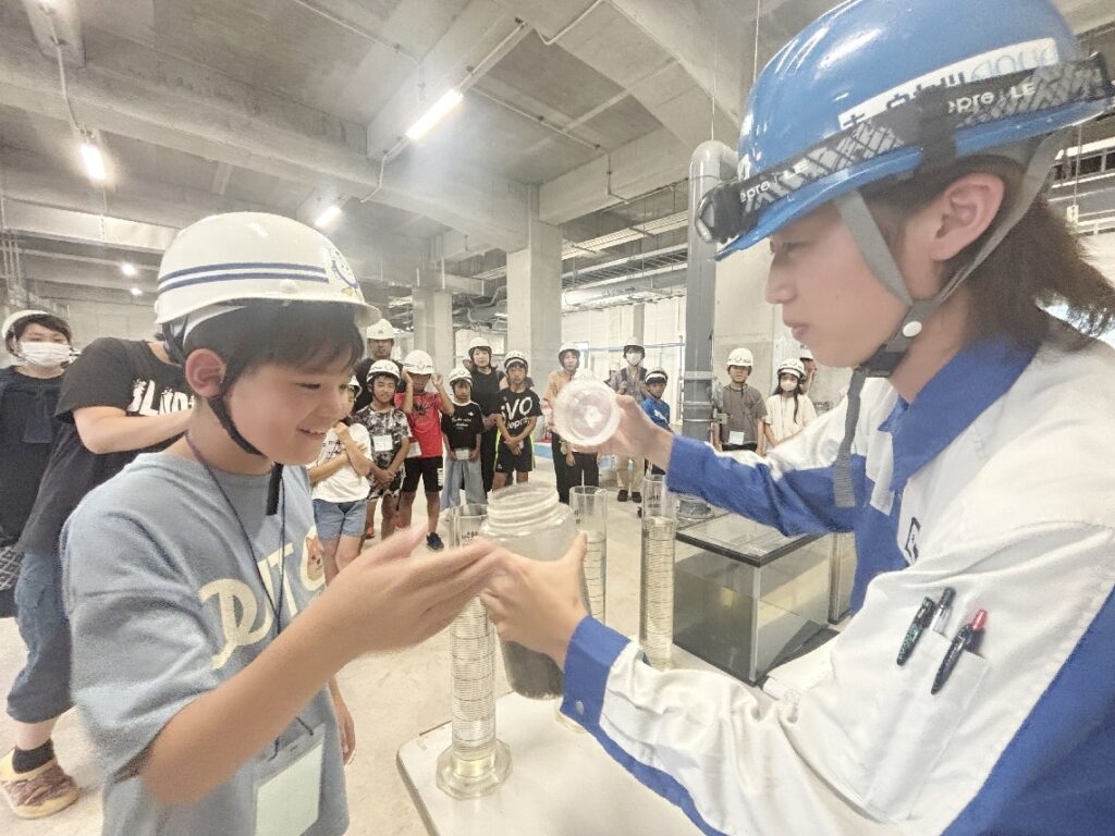 小中学生らが大分市で上下水道の設備見学　汚水の浄化や放流までの流れ学ぶ - 大分のニュースなら 大分合同新聞プレミアムオンライン Gate