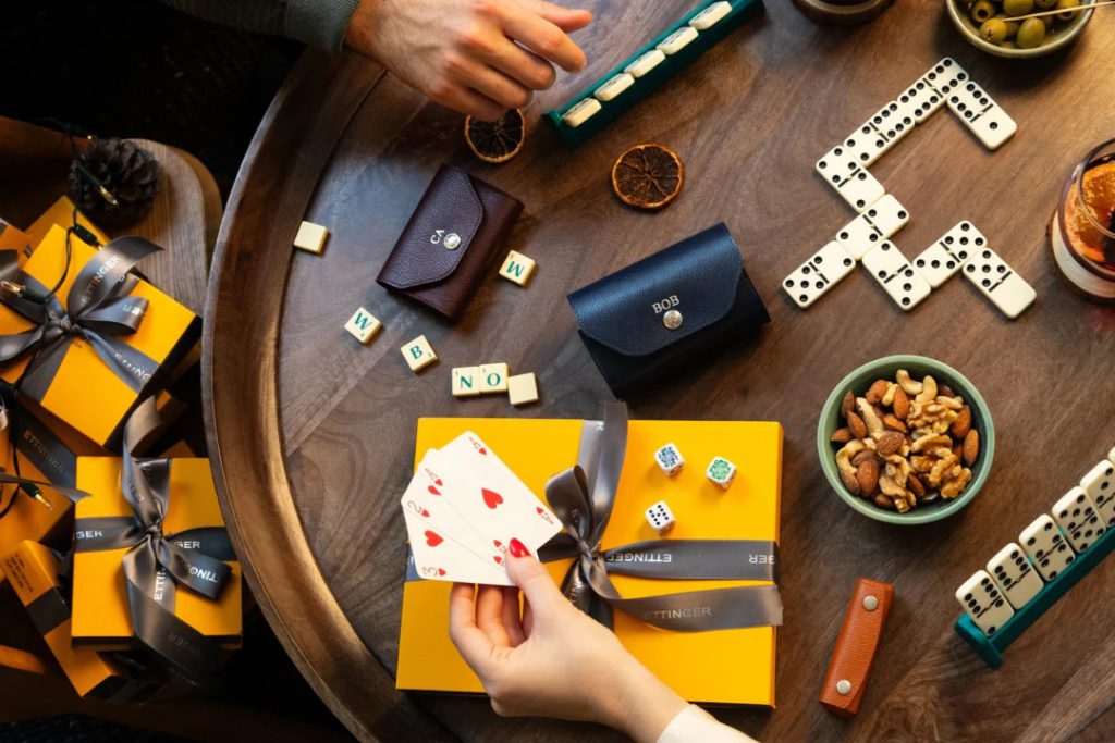 英国エッティンガー「ゲームズ コレクション」に新作登場 | THE RAKE JAPAN 英国エッティンガー「ゲームズ コレクション」に新作登場 | THE RAKE JAPAN