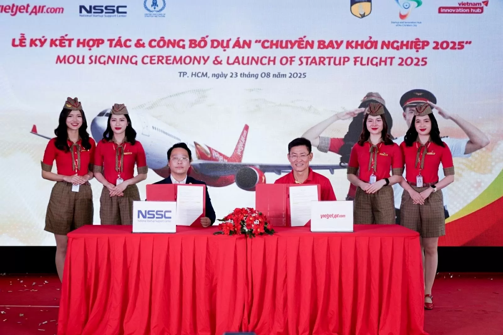 ベトジェット「スタートアップフライト」、ベトナム - インドイノベーション Vietjet “Chuyến bay Khởi nghiệp”,   đổi mới sáng tạo Việt Nam - Ấn Độ