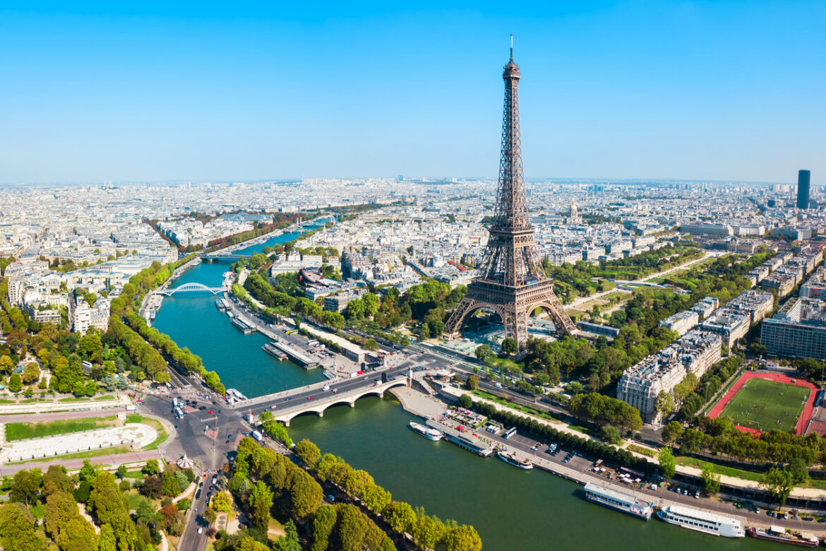 【2025年版】フランス旅行の情報収集におすすめのウェブサイト | 地球の歩き方