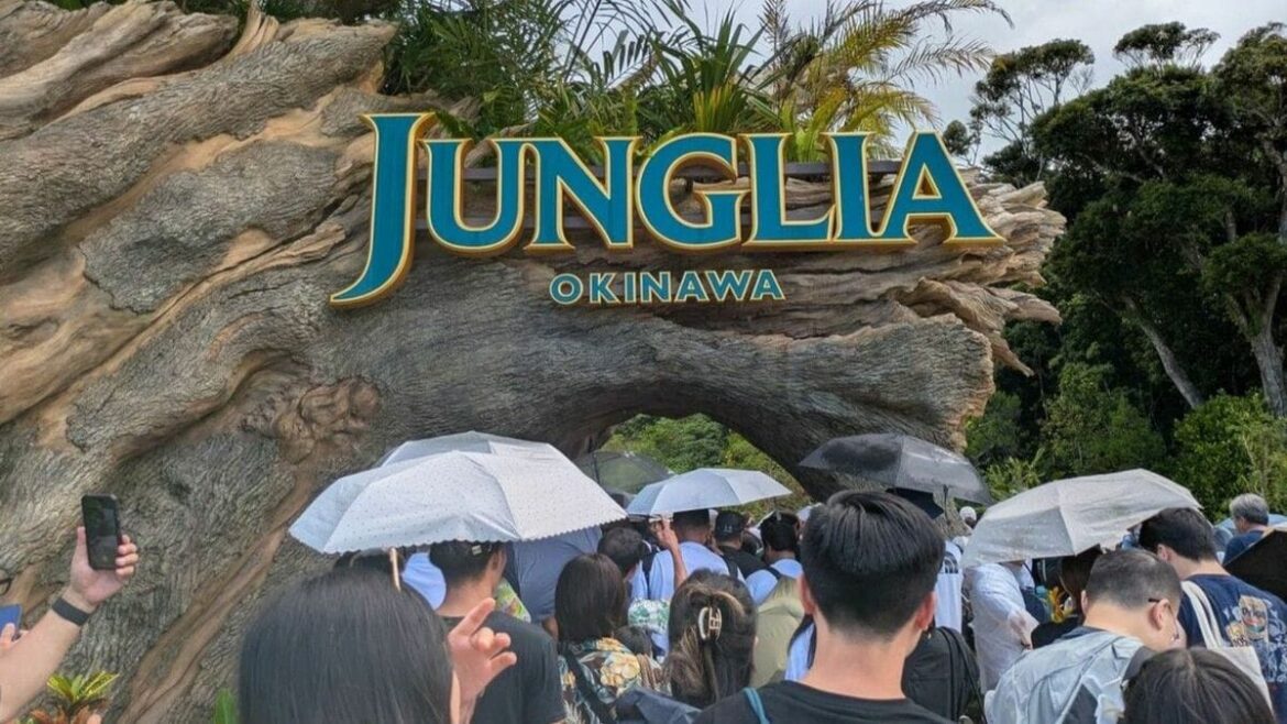 「めちゃくちゃ並んでる」「広告が盛りすぎ」と酷評も…《ジャングリア沖縄》の“冷静な実際の評価”と、批判する人が知らない《沖縄の真実》 – 東洋経済オンライン 「めちゃくちゃ並んでる」「広告が盛りすぎ」と酷評も…《ジャングリア沖縄》の“冷静な実際の評価”と、批判する人が知らない《沖縄の真実》 - 東洋経済オンライン