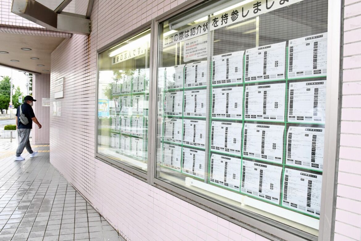 青森県最賃千円突破 労使に歓迎と不安交錯｜経済・産業,青森県｜青森ニュース｜Web東奥 - 東奥日報社