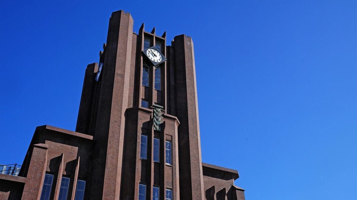 東大生の10人に1人は中国人…大学教授が「天安門事件すら知らない中国人留学生」の”日本進出”を警戒するワケ 愛国主義教育を受けた「隠れ反日分子」がいるかもしれない | PRESIDENT Online(プレジデントオンライン) 東大生の10人に1人は中国人…大学教授が「天安門事件すら知らない中国人留学生」の"日本進出"を警戒するワケ 愛国主義教育を受けた「隠れ反日分子」がいるかもしれない | PRESIDENT Online(プレジデントオンライン)