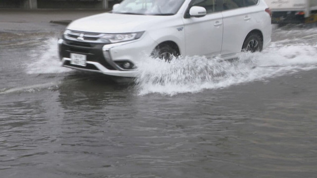 寒冷前線の通過で石川県内は急な雷雨 金沢では1時間に61.5ミリの非常に激しい雨を観測し一時“避難指示”も