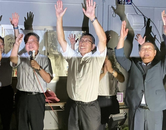 野村栄作氏が再選 - 奈良県山添村長選