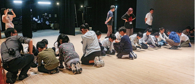 舞台裏を探検＆体験 Ｂ（ボッシュ）Ｈ（ホール）で子どもＡ（アドベンチャー）Ｃ（カレッジ）〈横浜市都筑区〉