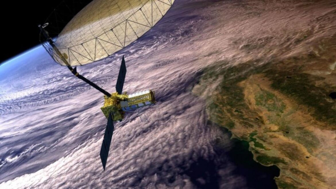地球の変化を観測する人工衛星打ち上げ、米国とインドが初の共同開発 - CNN.co.jp