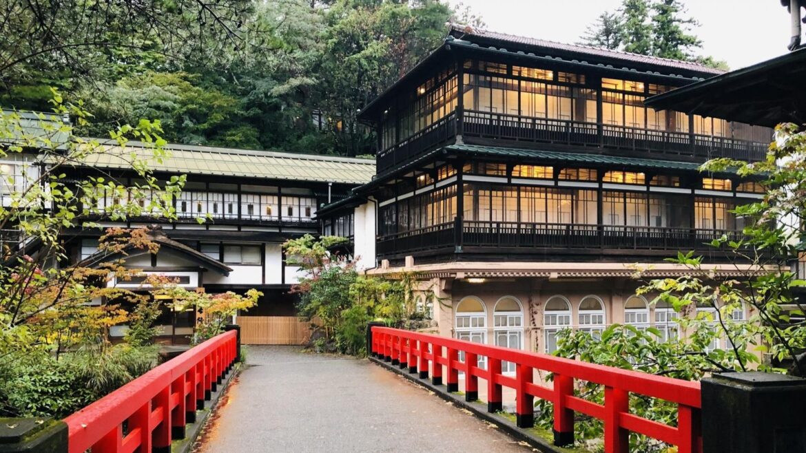 古き良き昭和レトロに浸る「ノスタルジックな温泉街」5選(高橋一喜) – エキスパート – Yahoo!ニュース 古き良き昭和レトロに浸る「ノスタルジックな温泉街」5選(高橋一喜) - エキスパート - Yahoo!ニュース