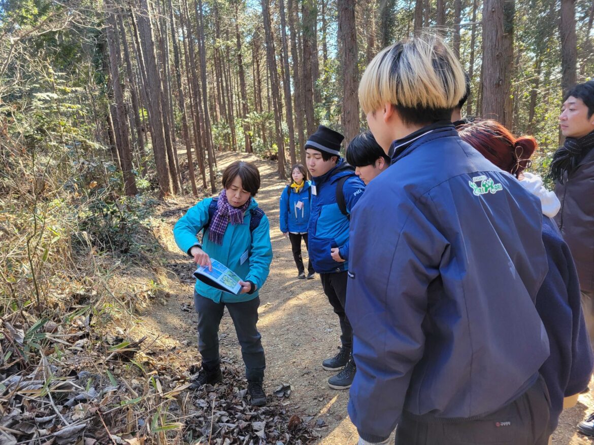 【神奈川県 さがみ湖MORI MORI】自然体験×実践ワークで、サステナブル経営人材を育成「さがみはら森林体験型アウトドア研修」10/1(水)～提供開始 | 富士急行株式会社のプレスリリース