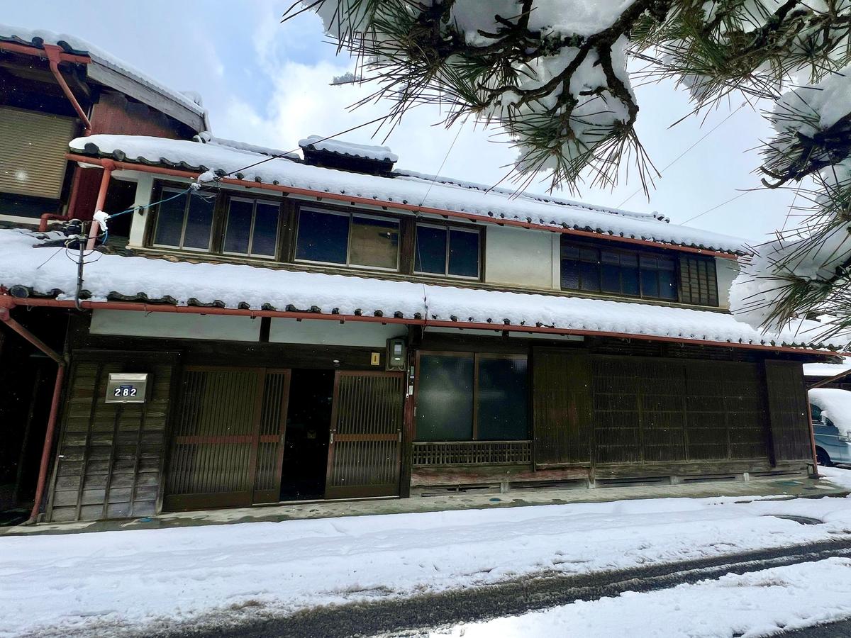 フランス出身のコリーヌ・アギーレ氏は、24歳のときに日本で伝統家屋を購入した。