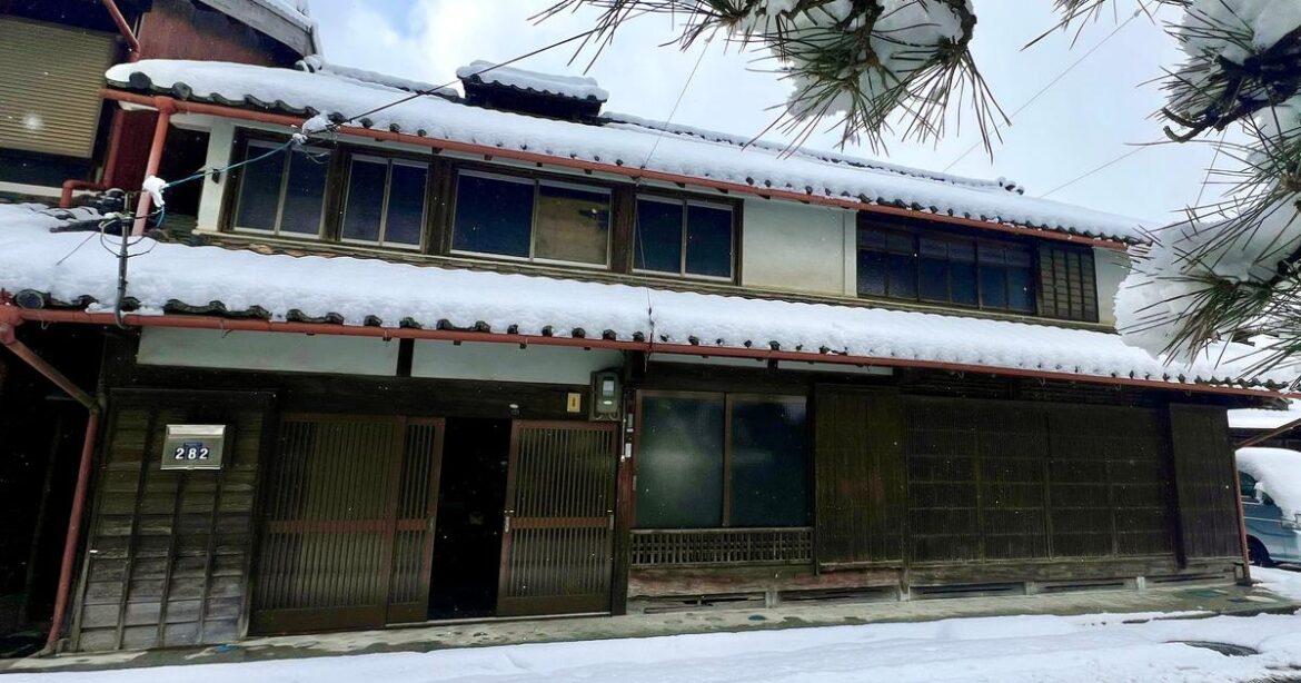 Z世代のフランス人女性、約490万円で奈良の古民家を購入する。「3年経っても、まだ夢のようだ」 | Business Insider Japan