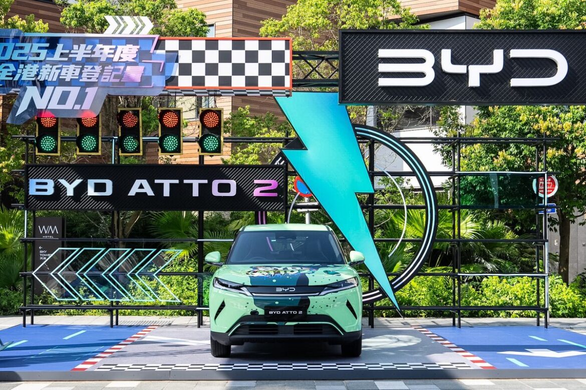 BYD、インド事業拡大に動く－中印関係改善で幹部訪問も可能に - Bloomberg