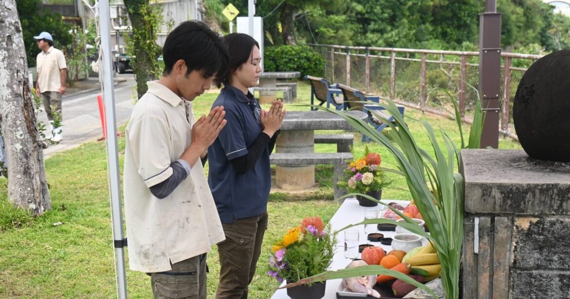 動物たちへ感謝の祈り　沖縄こどもの国で慰霊祭 - 琉球新報デジタル