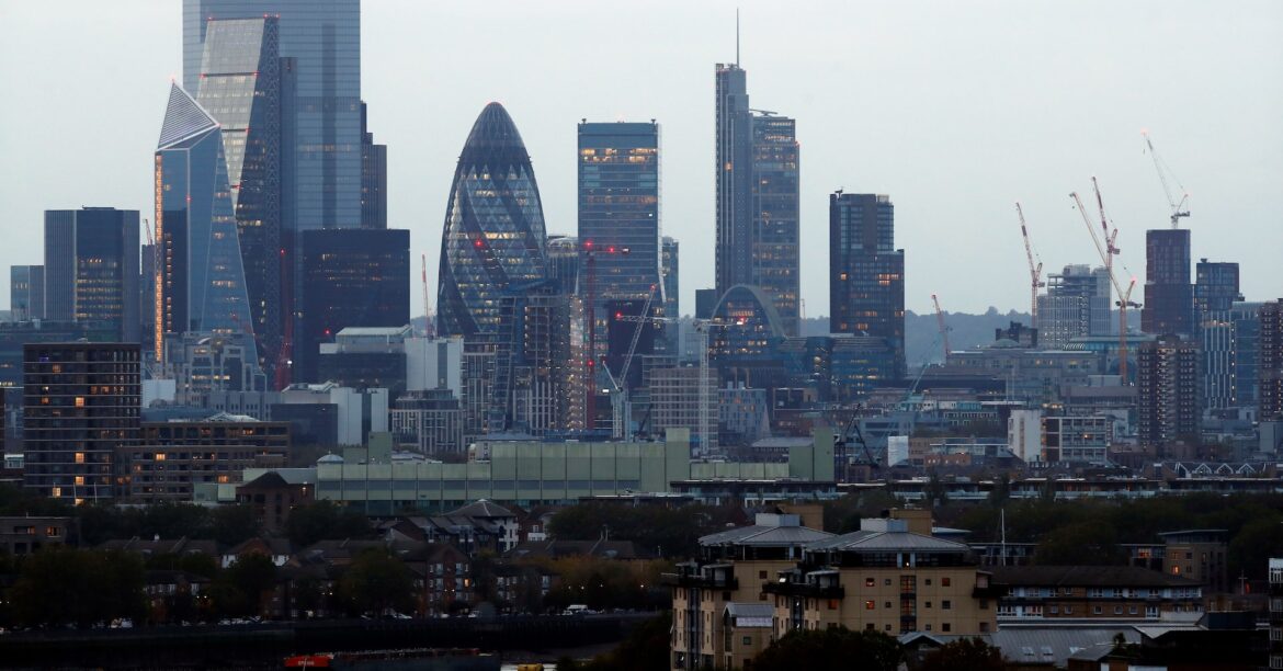 英ＧＤＰ、第1四半期は前期比＋0.7％に加速　先行き厳しい | ロイター