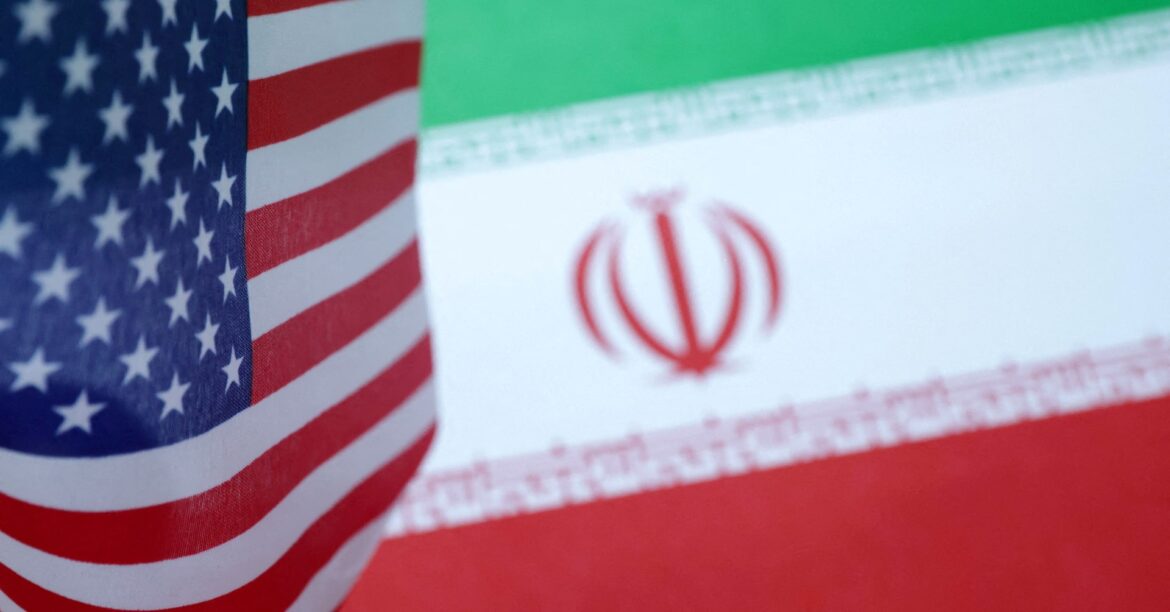 米、イラン人約400人を強制送還へ　両国が異例の協力 | ロイター