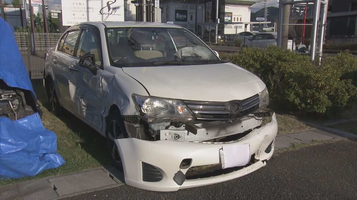 助手席の77歳妻が意識不明の重体に… 交差点で車同士が出合い頭に衝突 岐阜市則武の交差点（CBCテレビ） - Yahoo!ニュース