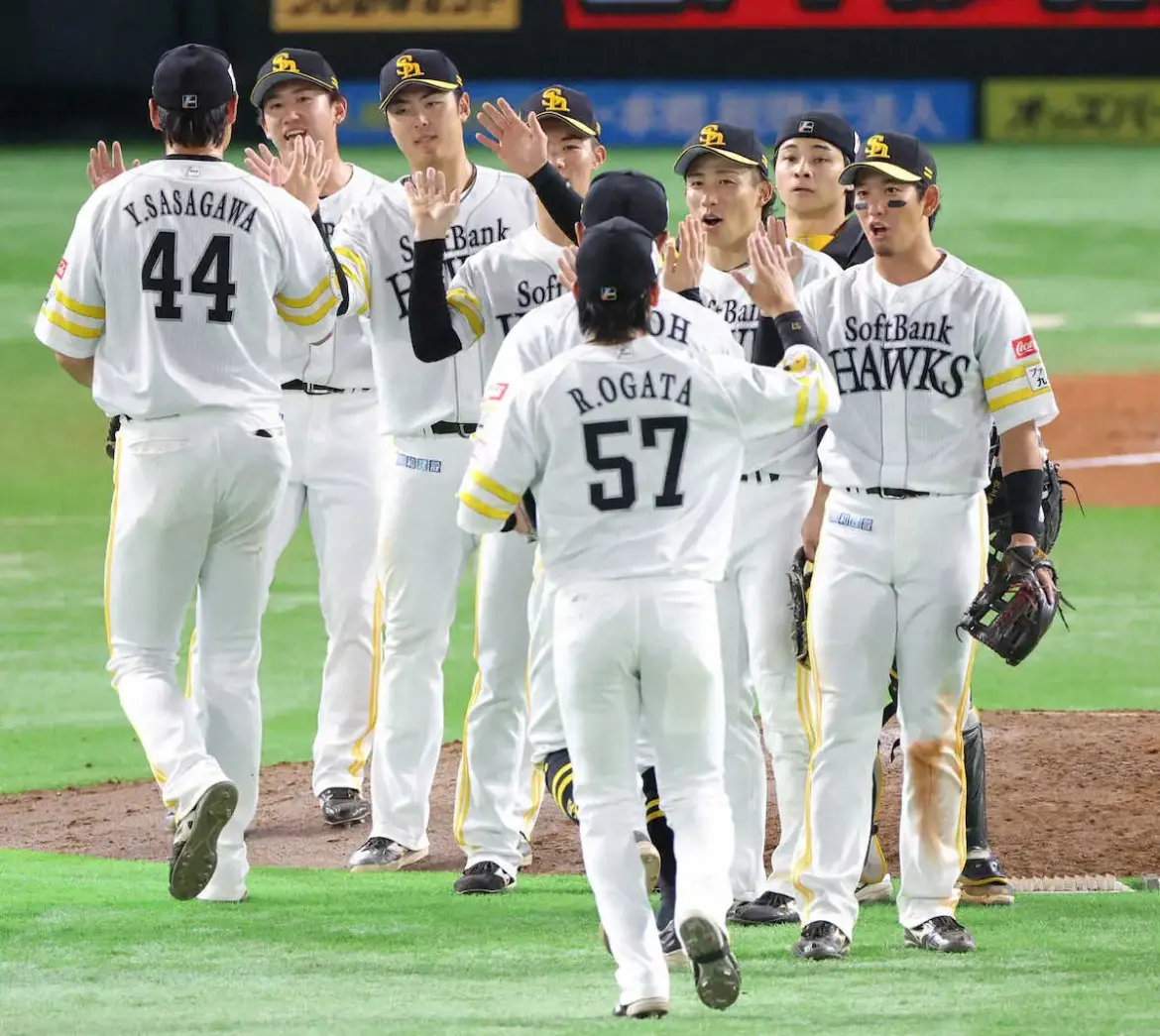 ソフトバンク　優勝マジック「18」初点灯!!　牧原大成が初回に先制&決勝3ランで大勝を呼ぶ - スポニチ Sponichi Annex 野球