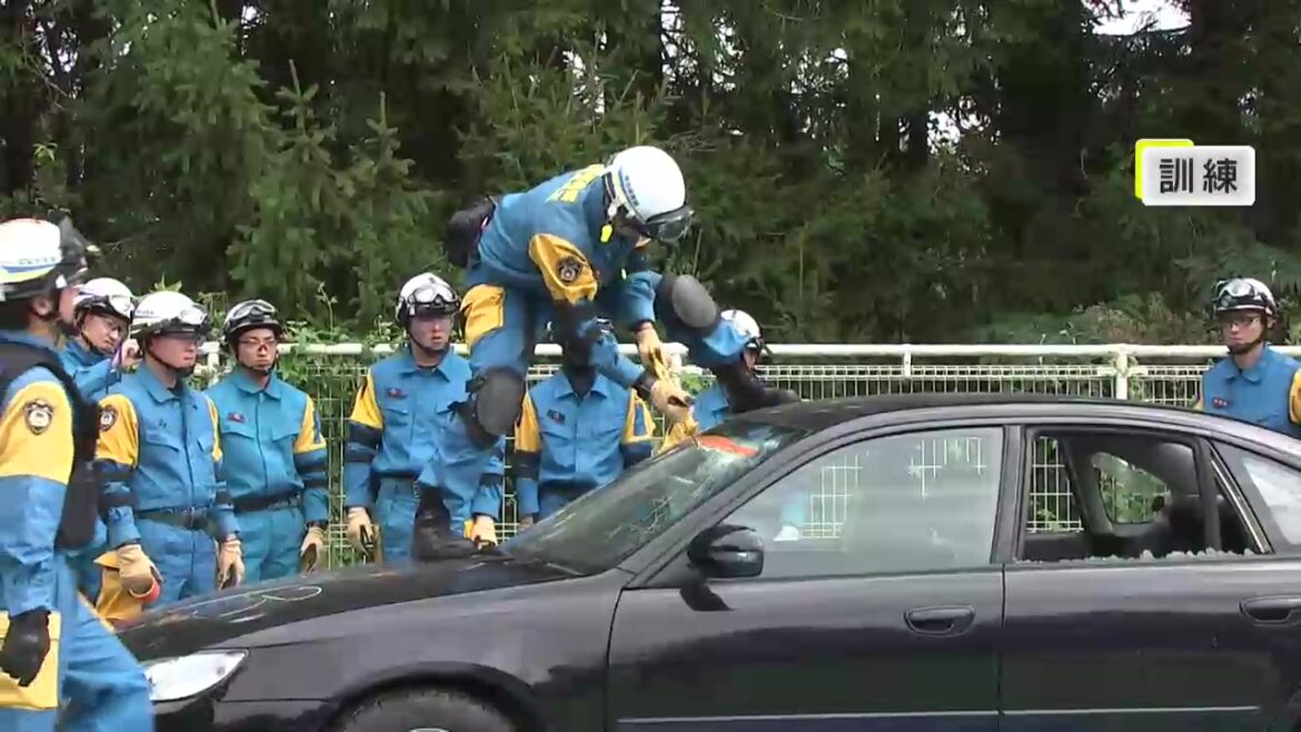 北東北3県警の災害専門部隊が合同訓練 連携し救助の手順確認 岩手県滝沢市（岩手めんこいテレビ） - Yahoo!ニュース - Yahoo!ニュース