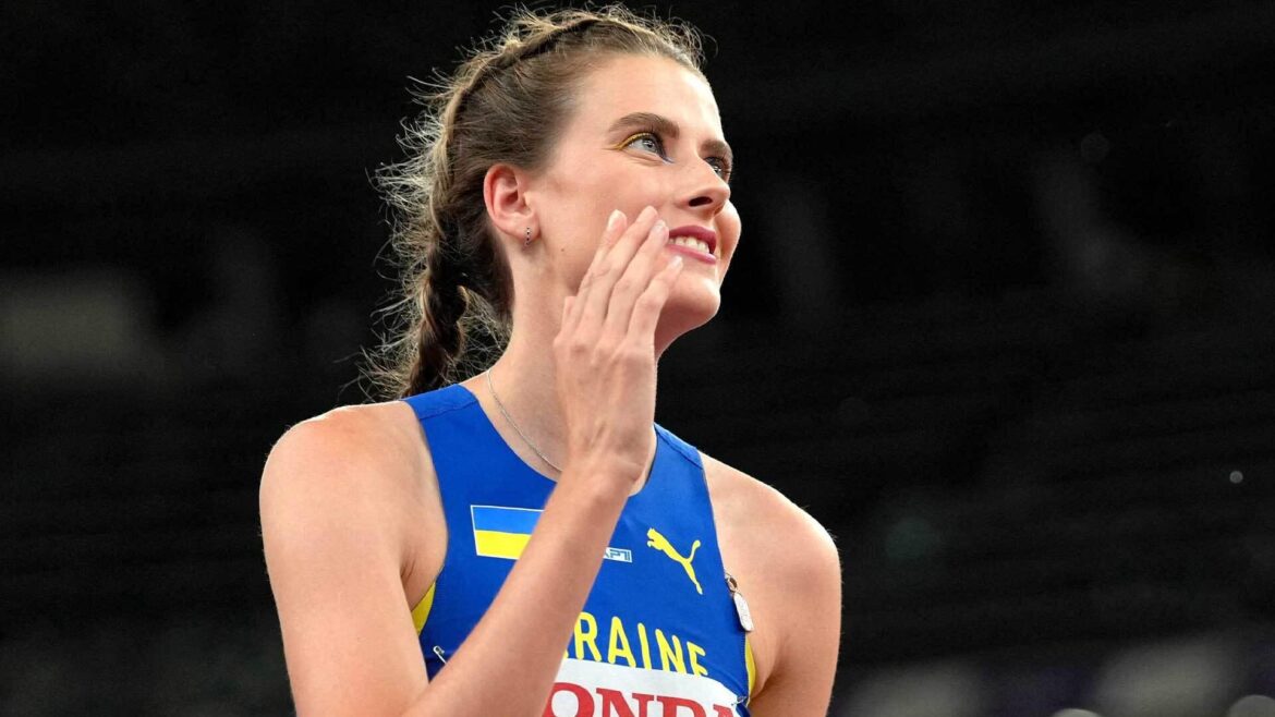 女子走高跳 マフチク連覇ならず銅メダル！オリスラガースが2m00で初優勝、2度の豪雨中断が勝負を左右【世界陸上】（TBS NEWS DIG Powered by JNN）