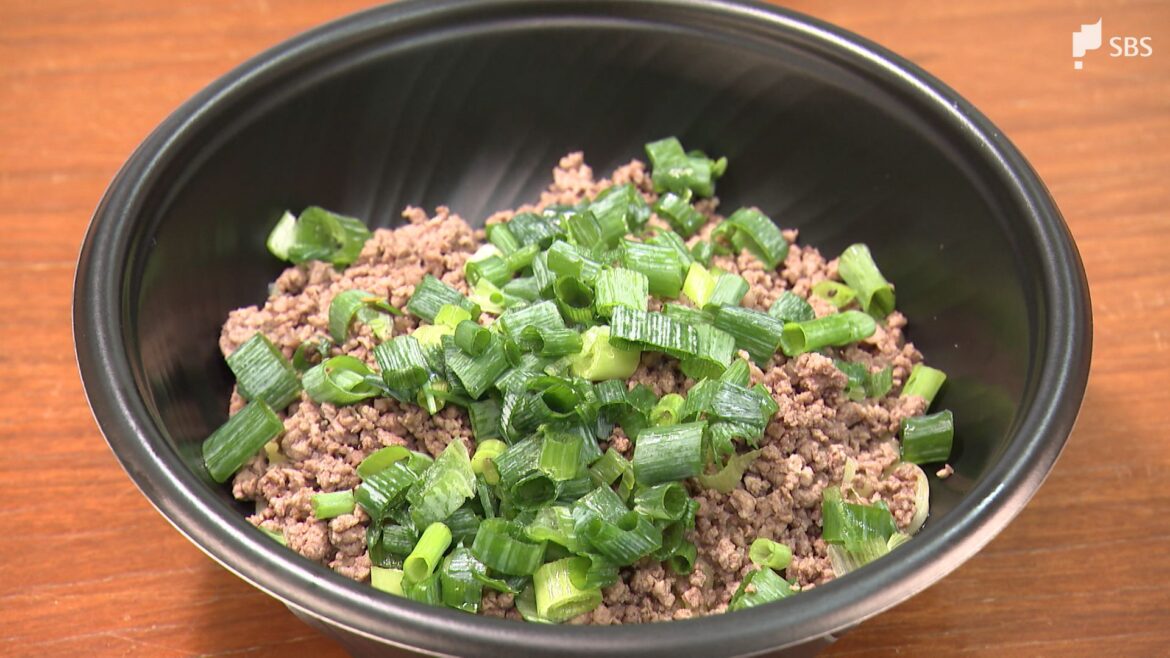 規格外ネギと静岡の鹿肉を活用 高校生がプロと編み出した「絶品まぜそば」 文化祭で“学びの味”を提供=静岡（静岡放送（SBS）） - Yahoo!ニュース