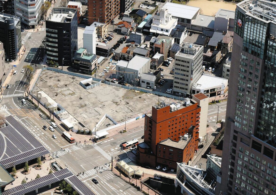 【石川】近鉄、大型施設の概要説明 都ホテル跡地 富裕層ホテルなど - 中日新聞Web