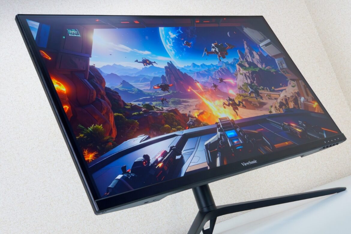 「27型＋WQHD＋240Hz」ならヌルヌル動いて最高の没入感！ 「VX2728J2-2K-7」があなたのゲームプレイを最高レベルに押し上げる (1/4) - ASCII.jp