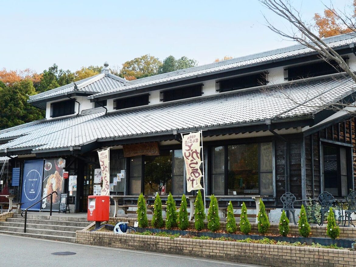 旅の目的地にしたいと思う「愛媛県の道の駅」ランキング! 2位「今治湯ノ浦温泉」、1位は?【2025年調査】 – All About ニュース 旅の目的地にしたいと思う「愛媛県の道の駅」ランキング! 2位「今治湯ノ浦温泉」、1位は?【2025年調査】 - All About ニュース