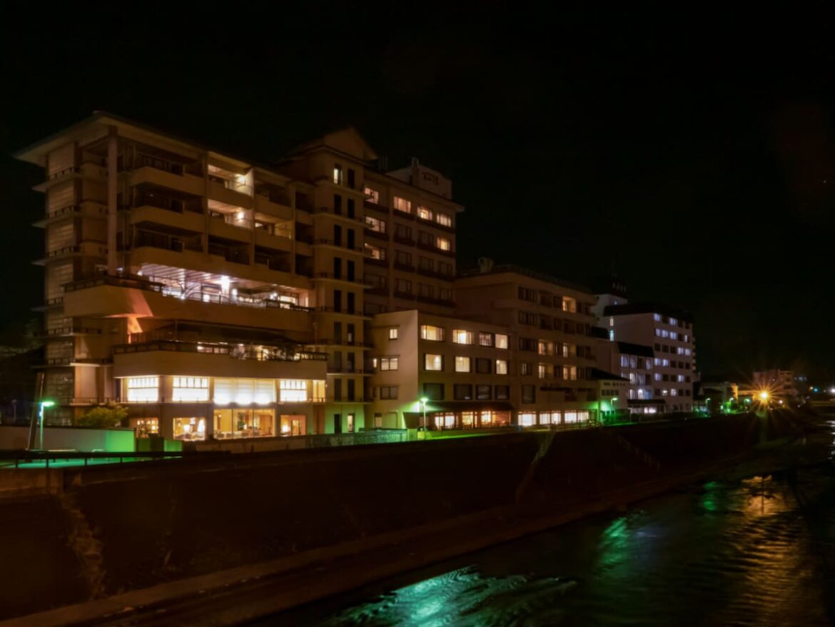 秋に行きたい「熊本県の温泉地」ランキング！ 2位「人吉温泉」を抑えた1位は？【2025年調査】 - All About ニュース
