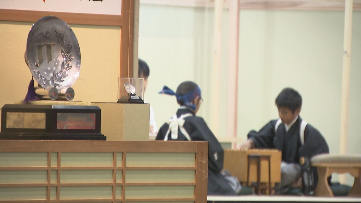 将棋日本シリーズ四国大会　小学生も熱戦繰り広げる　香川 | KSBニュース | KSB瀬戸内海放送