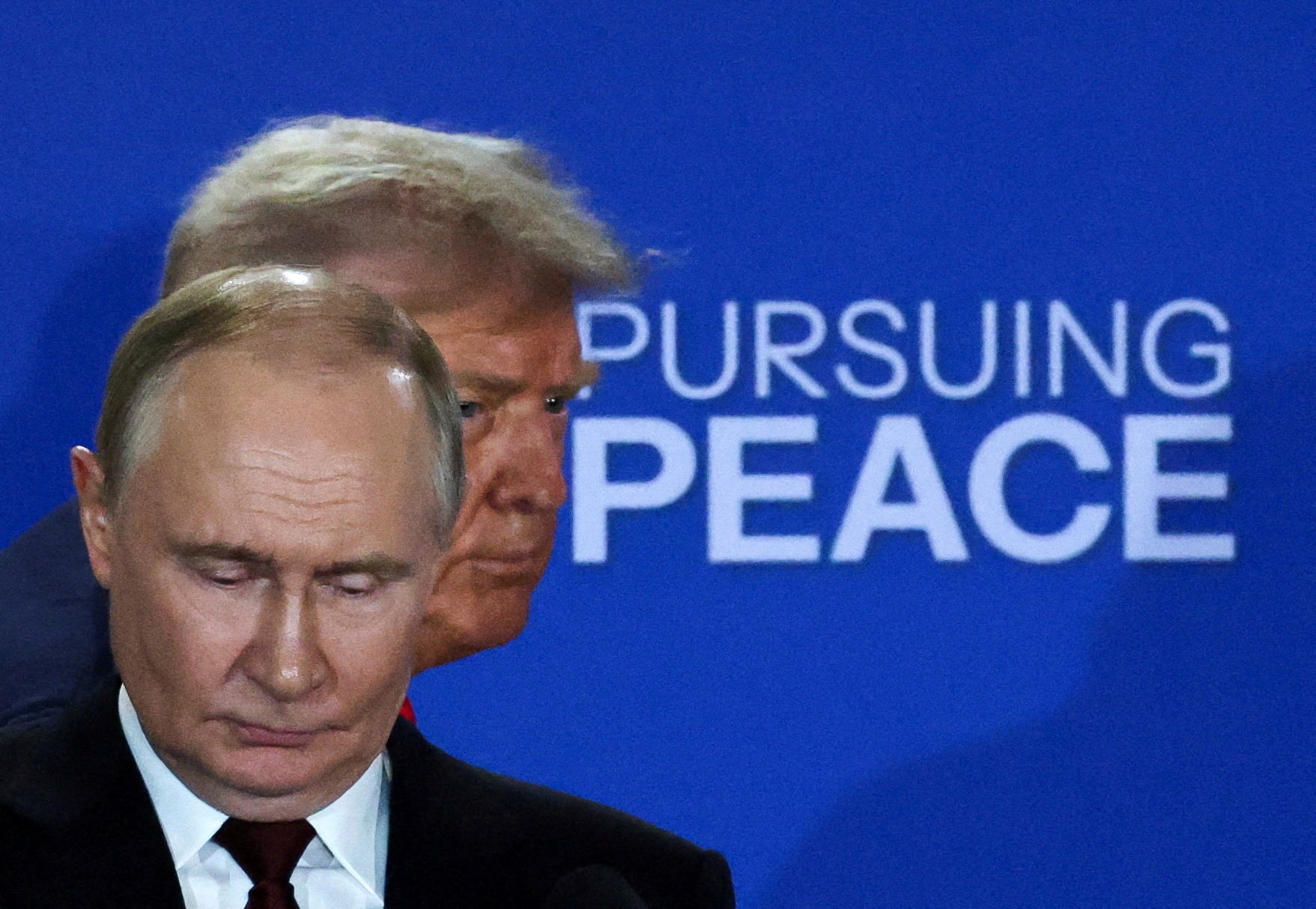 トランプ氏の訪ロ招待「検討中」、現時点で準備ない＝プーチン氏