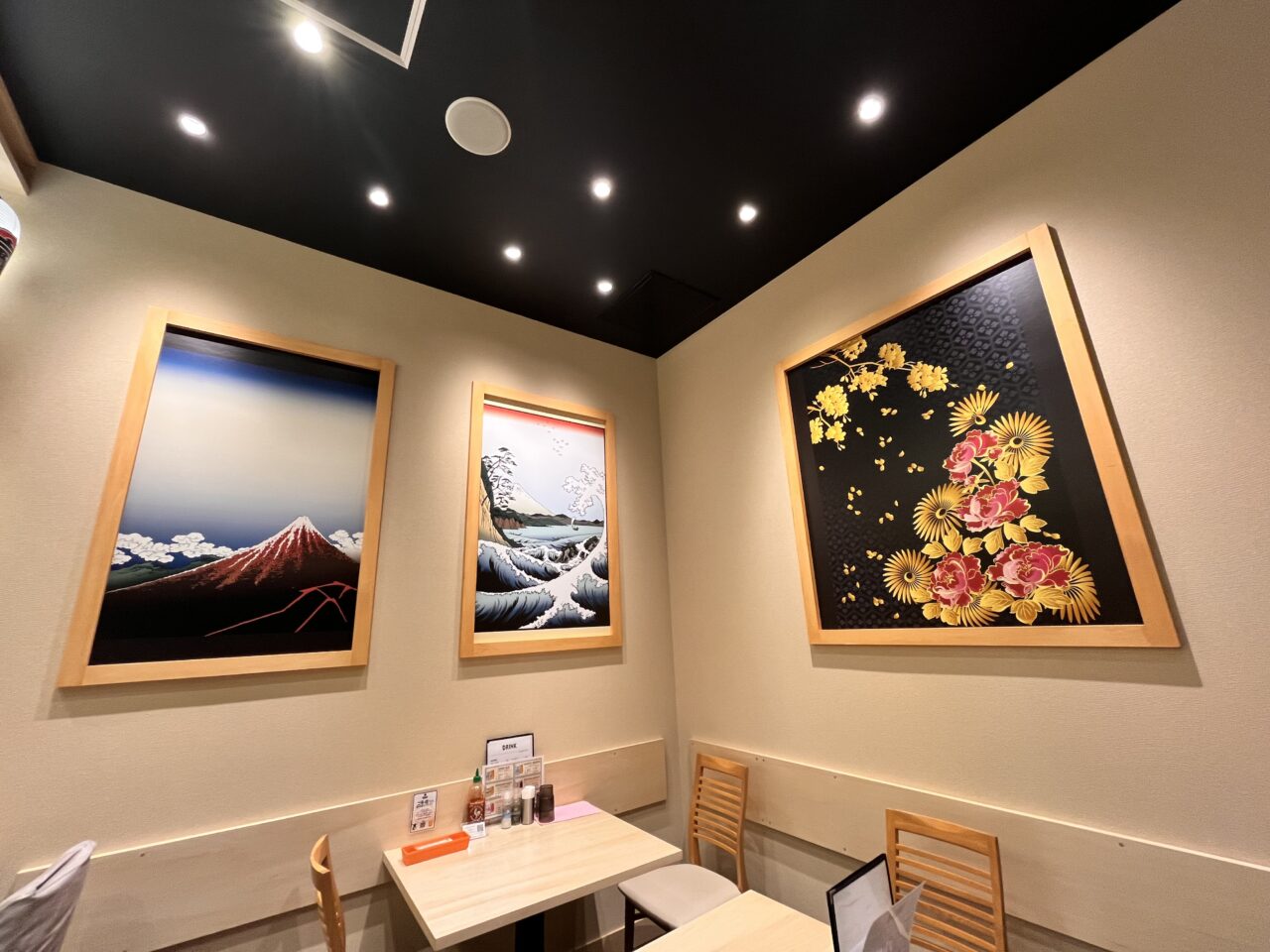 RIKISHI-店内