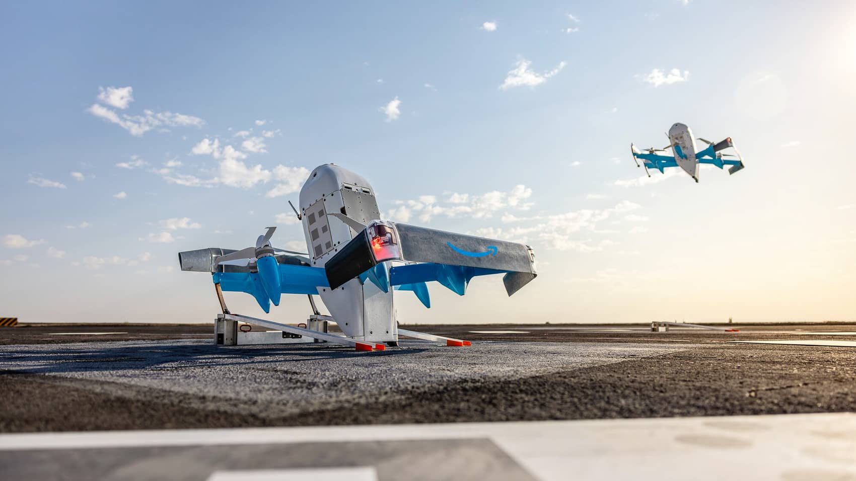 Amazon Drone Uav Delivery Fly Work Uas Amazon Prime Air Drone Delivery Nears Reality In Italy With Enac Partnership